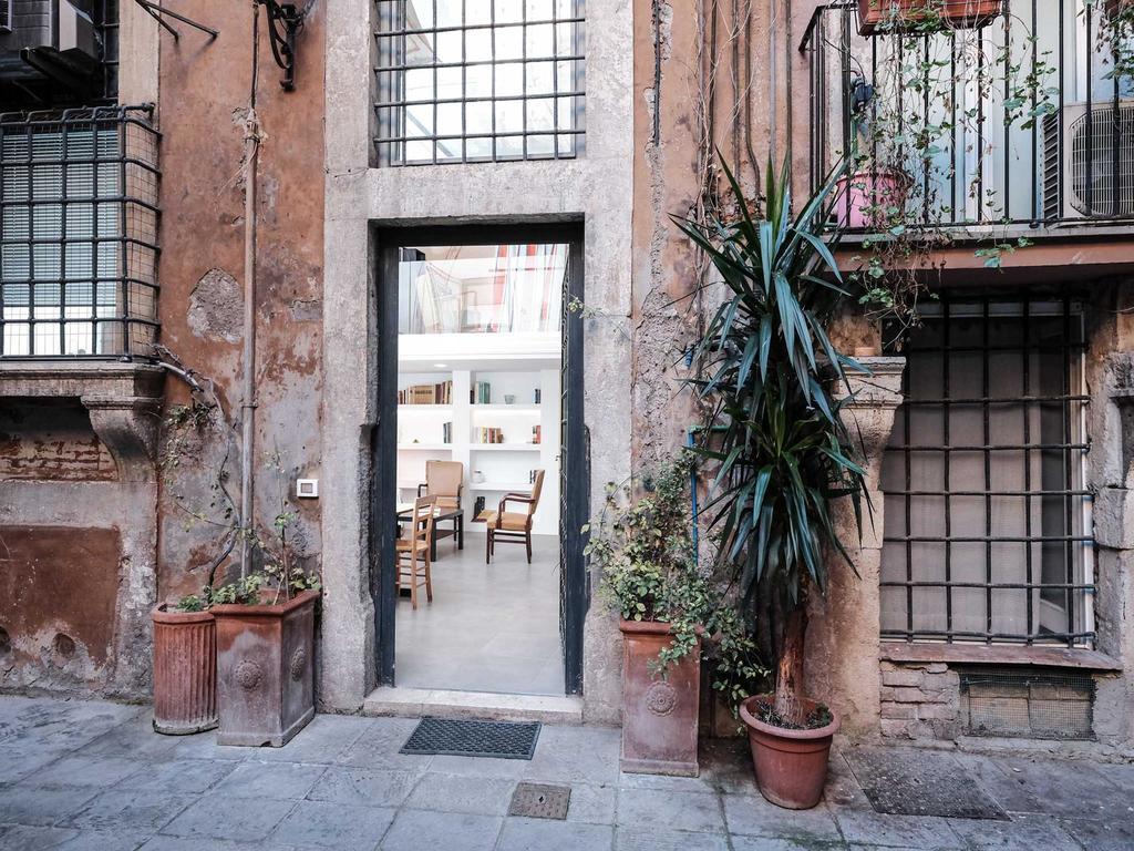 Ancient Trastevere Vespa Loft Rome Bagian luar foto